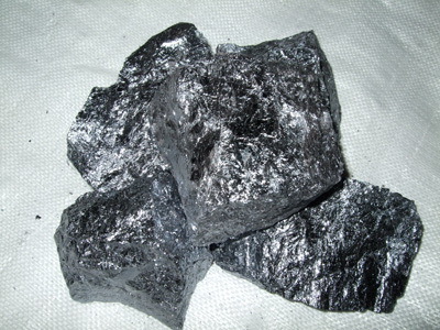 金屬硅 從金屬礦石到現代工業的基石